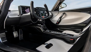 Ποιο hypercar που πωλείται σήμερα δεν έχει αερόσακους;  