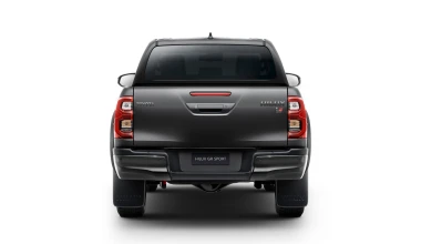 Αυτό είναι το νέο Toyota Hilux GR Sport
