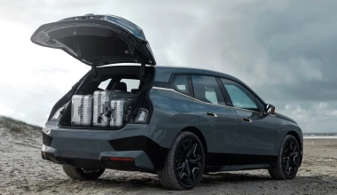 BMW iX M60: Ο ηλεκτρικός πύραυλος που κοντράρει τη Μ5