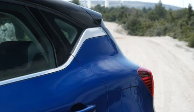 Δοκιμή Renault Captur E-Tech PHEV: Το Β-SUV που μπαίνει στην πρίζα