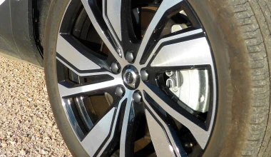 Δοκιμή – Volvo XC40 Recharge P6: To the point!