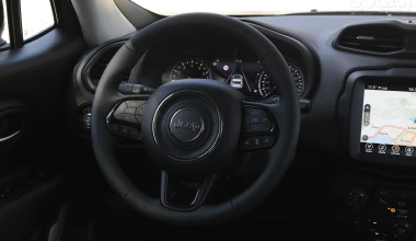 Δοκιμή Jeep Renegade e-Hybrid: To μπρουτάλ Jeep που καίει 5,7 lt/100 km