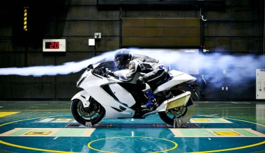 Νέα Suzuki GSX1300R Hayabusa: Ικανή για όλα