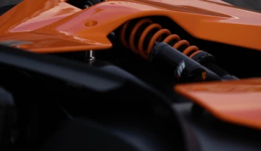 Οδηγούμε KTM X-Bow στην πίστα του Brno!