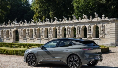 Δοκιμή DS 4 1.5 BlueHDi 130 EAT8: Το ιδανικό crossover