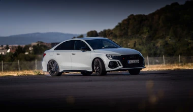 Νέο Audi RS 3 Performance Edition με τελική 300 km/h!
