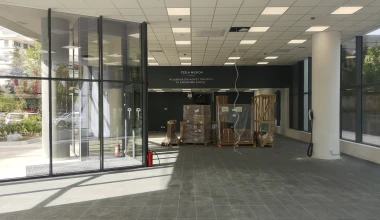 Αυτή είναι η πρώτη αντιπροσωπεία της Tesla στην Ελλάδα: Πού βρίσκεται - Πότε ανοίγει