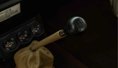 Αυτό το van δεν είναι VW, αλλά μια original σπάνια Porsche!