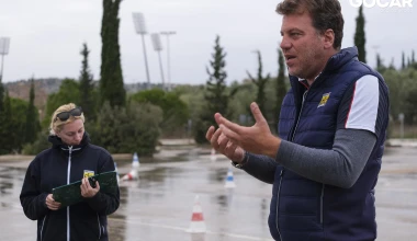 Μια μέρα στο Driving Academy: Πίσω στα θρανία