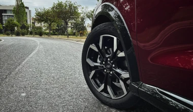 Δοκιμή Ford Puma ST-Line X Vivid Ruby: Σπάνιο ρουμπίνι