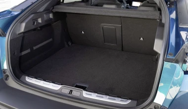 Δοκιμή Peugeot 408 Hybrid 225 e-EAT8: Επαναστάτης με αιτία