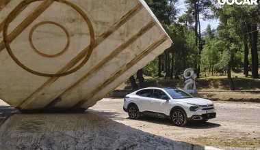 Δοκιμή Citroen e-C4 X: Αντισυμβατική και επίκαιρη! [video]