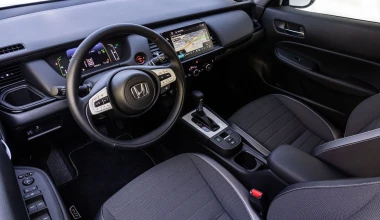 Δοκιμή Honda Jazz 1.5 e:HEV: Πόσο καίει πραγματικά το υβριδικό crossover;