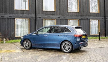 Δοκιμή Mercedes-Benz B 200 163 PS: Plus size model