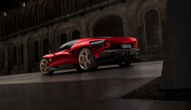Νέα Alfa Romeo 33 Stradale: Supercar με V6 ή με ηλεκτρικό μοτέρ 750 ίππων