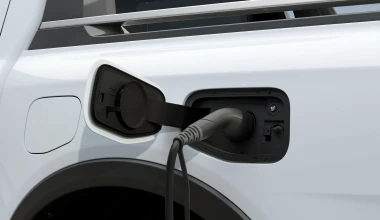 Νέο Ford Ranger Plug-in Hybrid: Πότε έρχεται Ελλάδα το αγροτικό που μπαίνει στην πρίζα