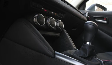 Δοκιμή Mazda 2 1.5 e-Skyactiv G Homura Aka 90 PS: To supermini στα ιαπωνικά