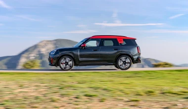 Νέο Mini JCW Countryman: Mε 300 PS και mucho εμφάνιση - Τιμή στην Ελλάδα