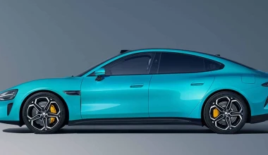 Xiaomi SU7: Παρουσιάστηκε επίσημα το πρώτο ηλεκτρικό αυτοκίνητο της μάρκας