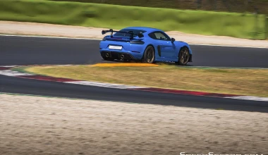 Οδηγούμε Porsche 718 Cayman GT4 RS: Τραγική ειρωνεία