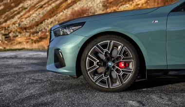 BMW 5 Series Touring: Για πρώτη φορά και ηλεκτρική! 