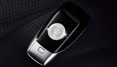 Η Mercedes G-Class γέμισε διαμάντια - Το ακριβότερο δώρο Αγ. Βαλεντίνου!