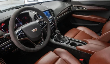 Πόσα θα δίνατε για το sedan των 464 PS που πουλά ο Μπάιντεν;