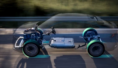 Ρεσιτάλ από τη Renault: Λανσάρει SUV 300 ίππων που καίει κάτω από 1 lt/100km! [video]