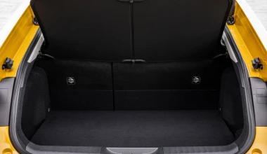 Toyota Prius Plug-in Hybrid: Η επιτομή του υβριδισμού