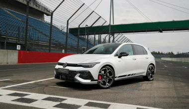 Νέο Volkswagen Golf GTI Clubsport με 300 ίππους και τελική 267 km/h