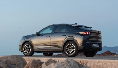 Οδηγούμε το νέο Peugeot E-3008