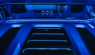 Ferrari F355: Η εταιρεία που έκανε το κλασικό ιταλικό supercar ένα όνειρο!