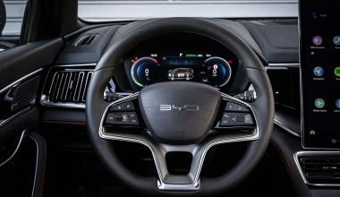 Δοκιμή BYD Seal U DM-i AWD Design 324 PS: Επιθετικό marketing