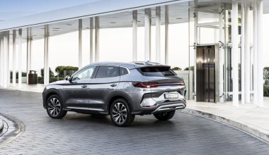 Δοκιμή BYD Seal U DM-i AWD Design 324 PS: Επιθετικό marketing