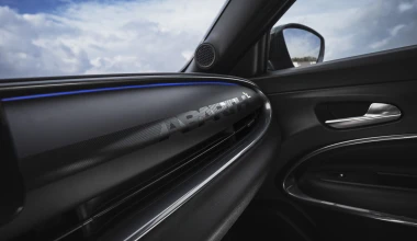 Οδηγούμε στο Balocco το Abarth 600e: Scorpionissima