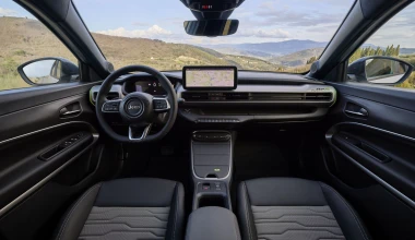 Οδηγούμε στην Ιταλία το Jeep Avenger 4xe - Υβριδικό και τετρακίνητο B-SUV