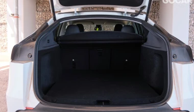 Δοκιμή Tesla Model Y Long Range AWD: Κόντρα σε όλους