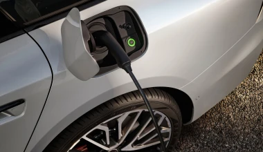 Αυτό είναι το νέο εντυπωσιακό Audi με υβριδικό σύστημα - Oι πρώτες τιμές