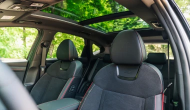 Το υβριδικό C-SUV με απόδοση έως 252 ίππους, με έκπτωση έως 3.000 ευρώ!