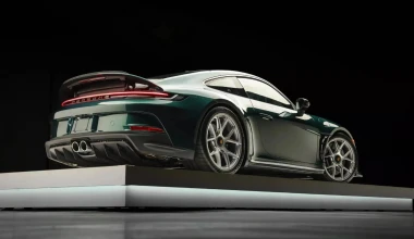 Του έδωσαν διπλά χρήματα για μια Porsche 911 και… δεν την πούλησε 