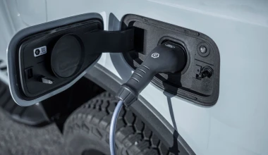 Στην Ελλάδα το νέο Ford Ranger Plug-In Hybrid - Καίει 3,4 lt/100 km (Τιμές)