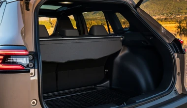 Οδηγούμε στην Ελλάδα το νέο Toyota Corolla Cross