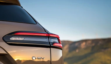 Οδηγούμε στην Ελλάδα το νέο Toyota Corolla Cross