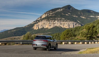 Οδηγούμε στη Βαρκελώνη το νέο BYD Atto 2 DM-i – Πρώτες τιμές στην Ευρώπη