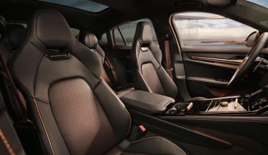 Σε ποιο μοντέλο της Porsche απολαμβάνεις σαμπάνια στο πίσω κάθισμα;