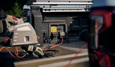 Το βραβευμένο pick-up με κατανάλωση μόλις 3,4 lt/100 km που θα σε κάνει να ξεχάσεις το ντίζελ! 