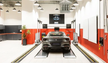 H Ferrari επέστρεψε στην Ελλάδα - Αυτό είναι το εντυπωσιακό κατάστημα! 