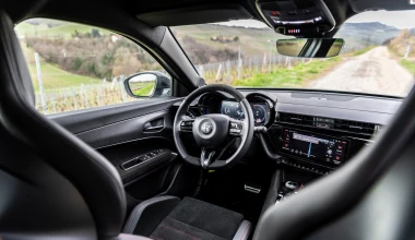 Δοκιμή Alfa Romeo Junior Ibrida Q4: Το παζλ συμπληρώθηκε