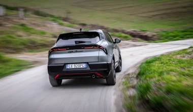 Δοκιμή Alfa Romeo Junior Ibrida Q4: Το παζλ συμπληρώθηκε