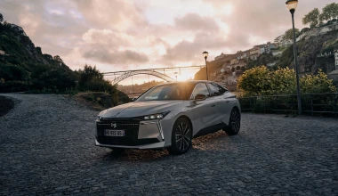 Δοκιμή DS No4 E-Tense 213 PS: Old Money